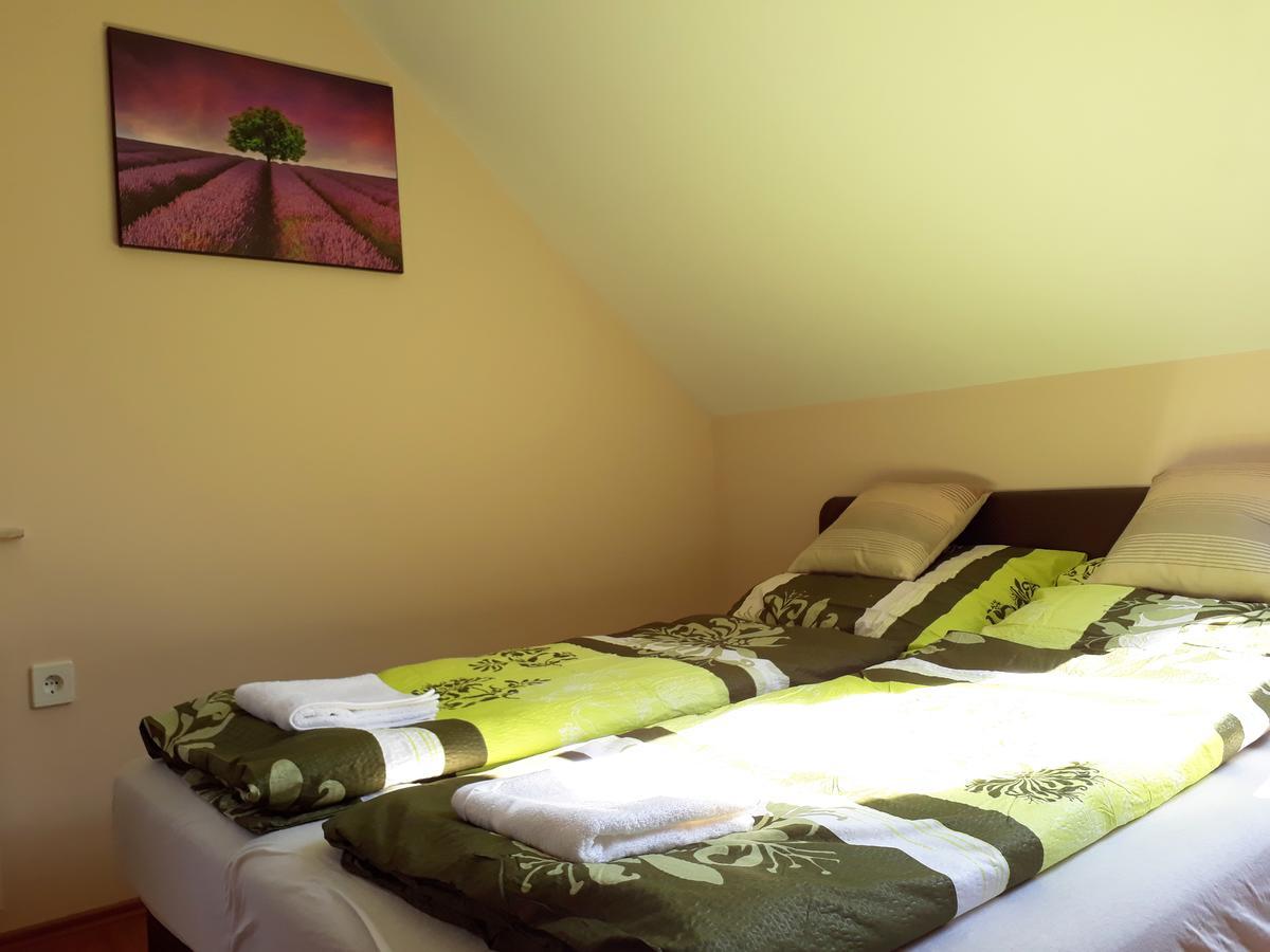Hotel Hoforras Wellness Vendeghaz à Egerszalók Extérieur photo