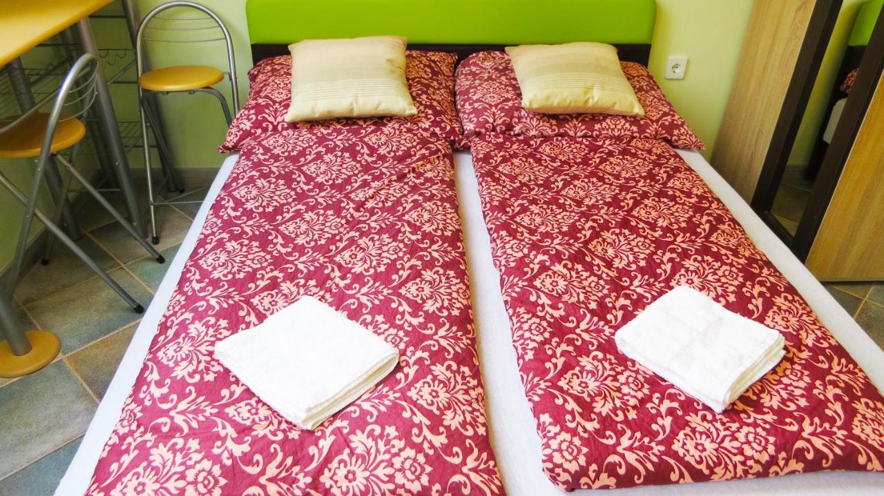 Hotel Hoforras Wellness Vendeghaz à Egerszalók Extérieur photo