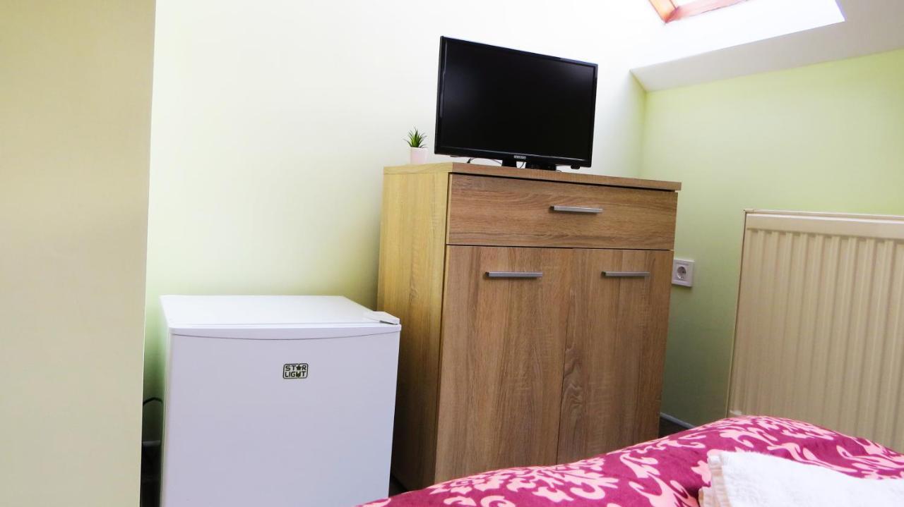 Hotel Hoforras Wellness Vendeghaz à Egerszalók Extérieur photo