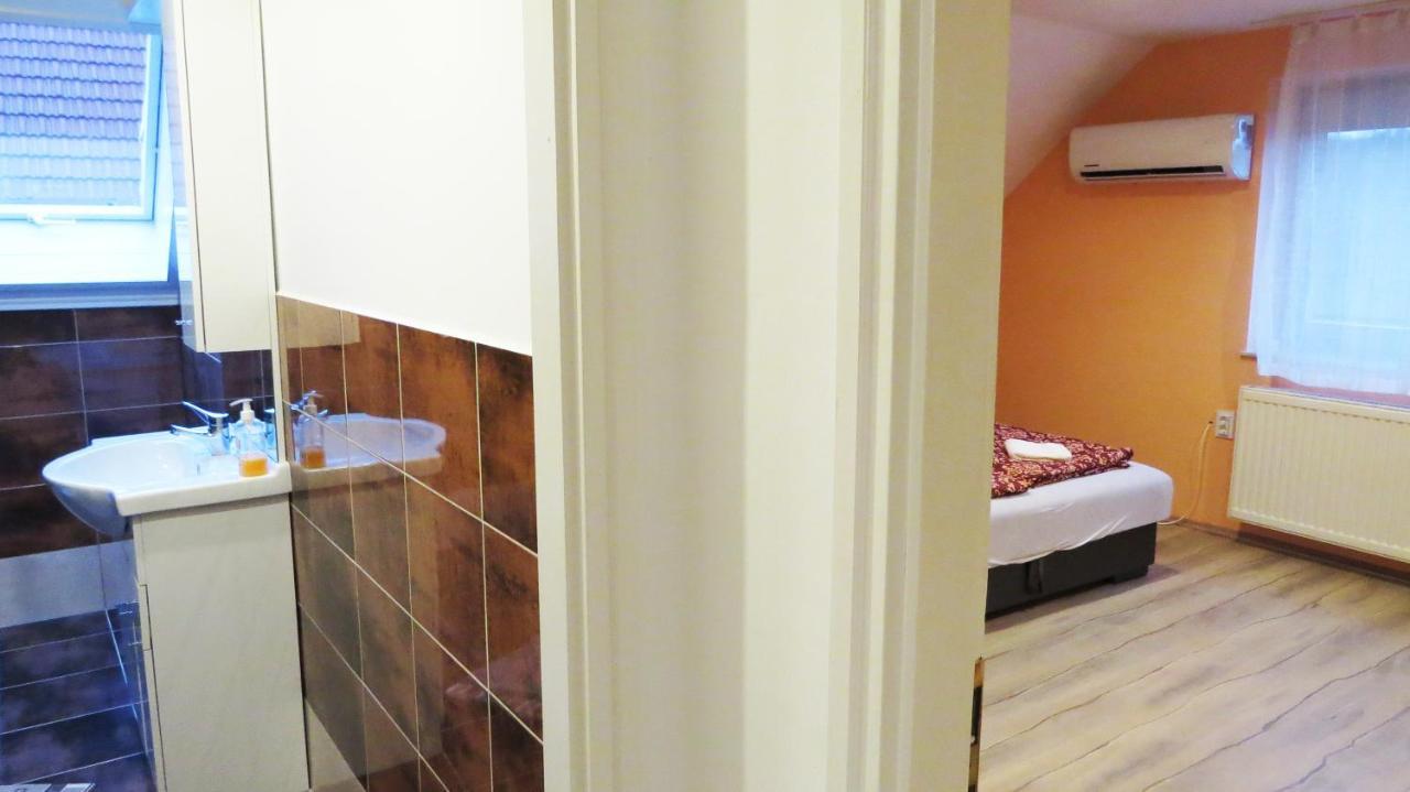 Hotel Hoforras Wellness Vendeghaz à Egerszalók Extérieur photo